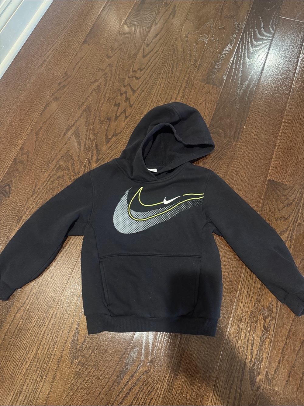 Nike Kids Black Hoodie with Swoosh Logo size 7